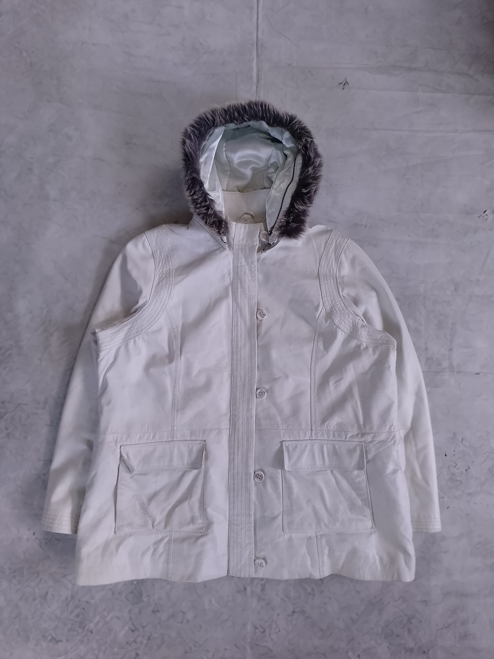 Danier White Leather Jacket with Faux Fur Trim